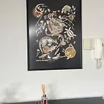 Old Town Self Check-in Apartman *
